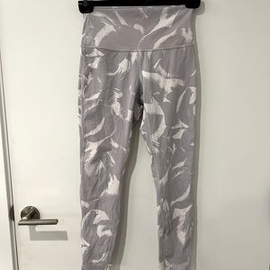 Lululemon Leggings size 6